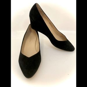 Talbots Laney black suede wedges leather heels Size 7.5 - EUC!